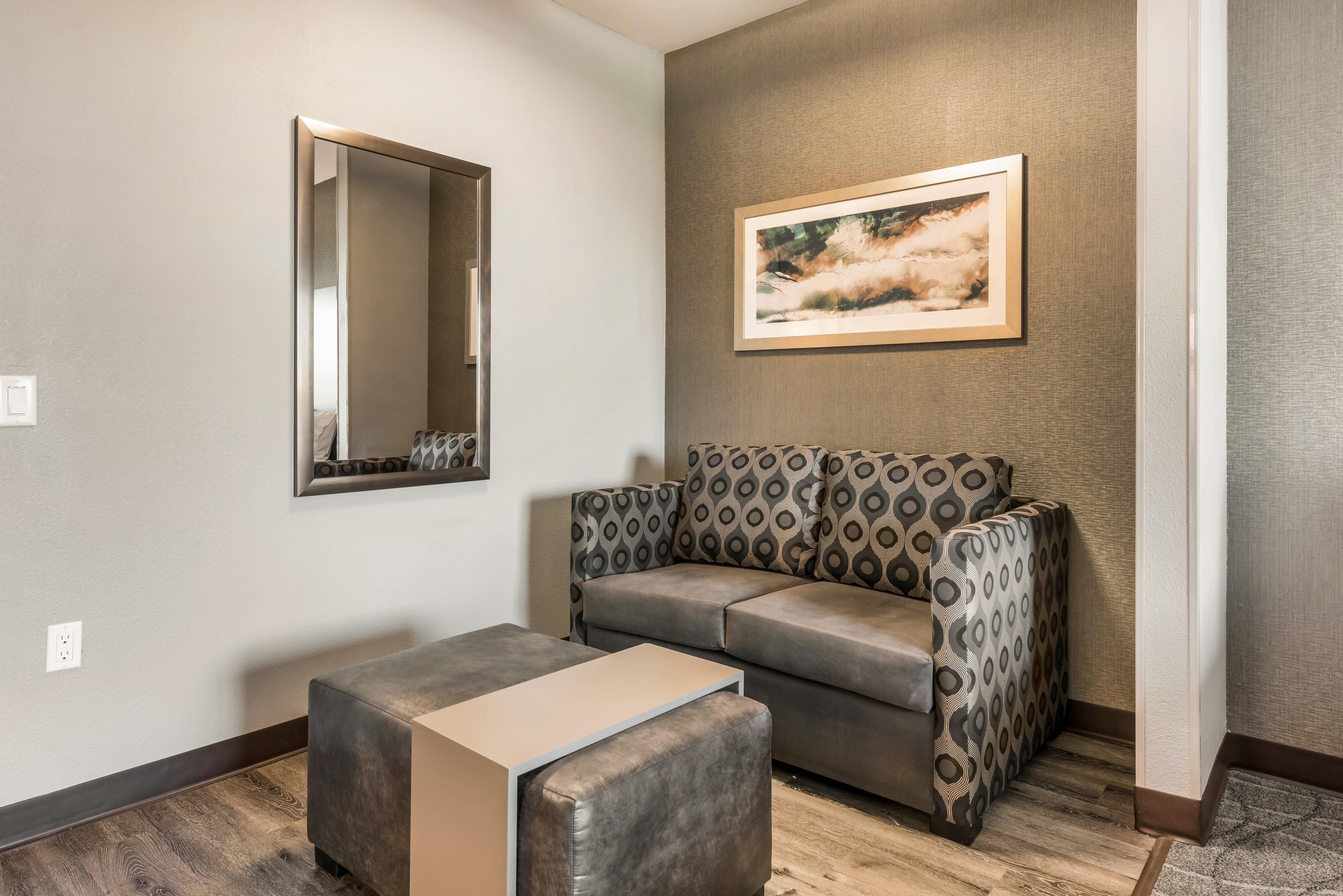 Holiday Inn Hotel & Suites Silicon Valley - Milpitas By Ihg Exterior photo